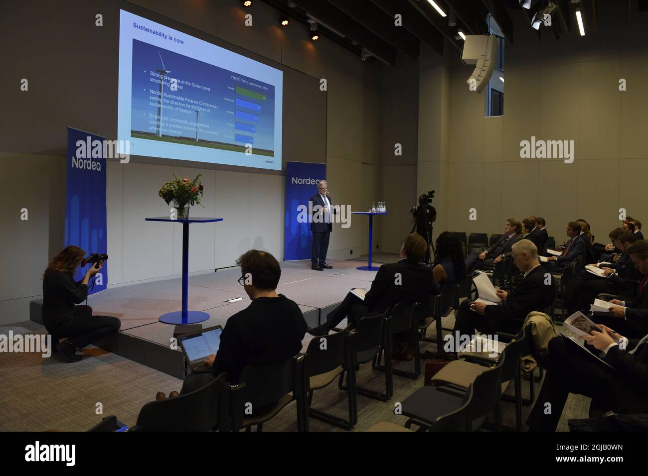 STOCCOLMA 2017-10-26 l'Amministratore Delegato di Nordea, Casper von Koskull, è stato visto giovedì durante la presentazione del rapporto finanziario presso la sede centrale delle banche a Stoccolma Svezia. Nordea sta tagliando 6 000 posti di lavoro in tutto il mondo. Foto: Jessica Gow / TT Kod 10070 Foto Stock