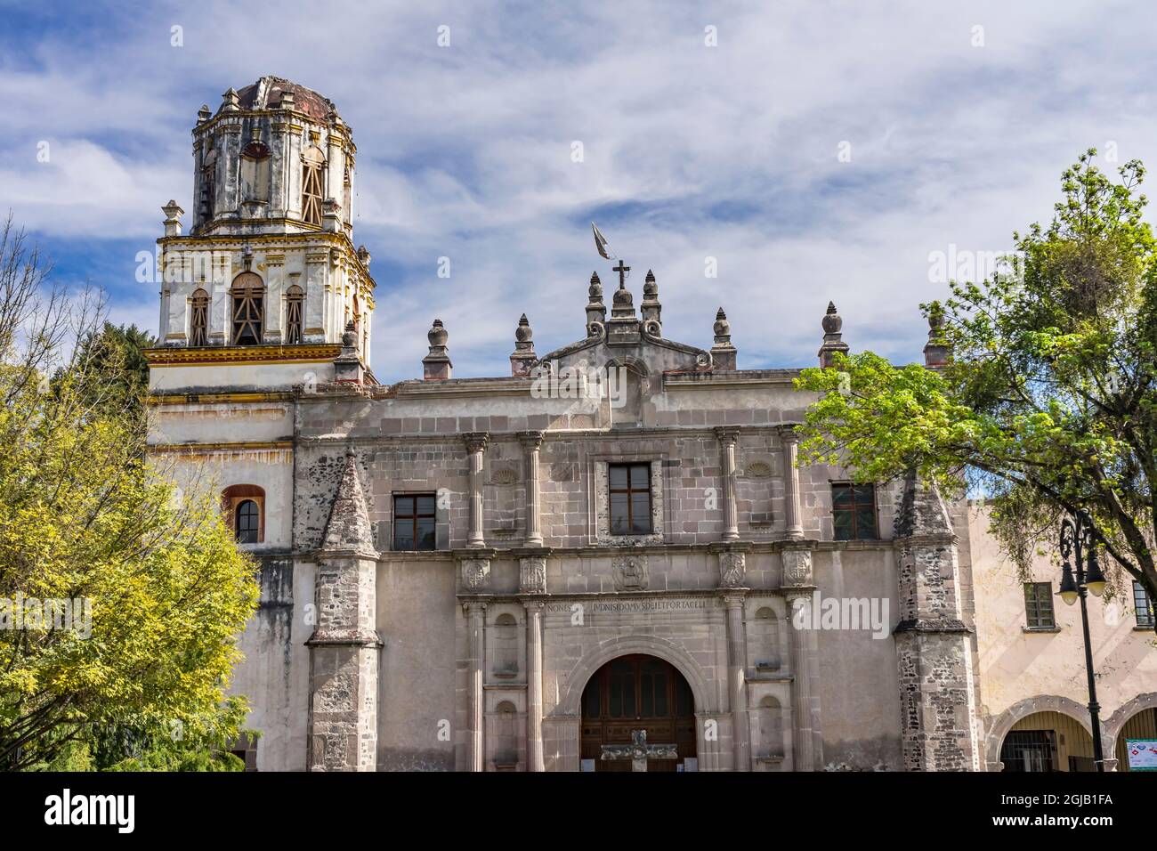 Chiesa di San Juan Bautista, Città del Messico, Messico. Fondata nel 1592, una delle tre chiese più antiche di Città del Messico. Foto Stock