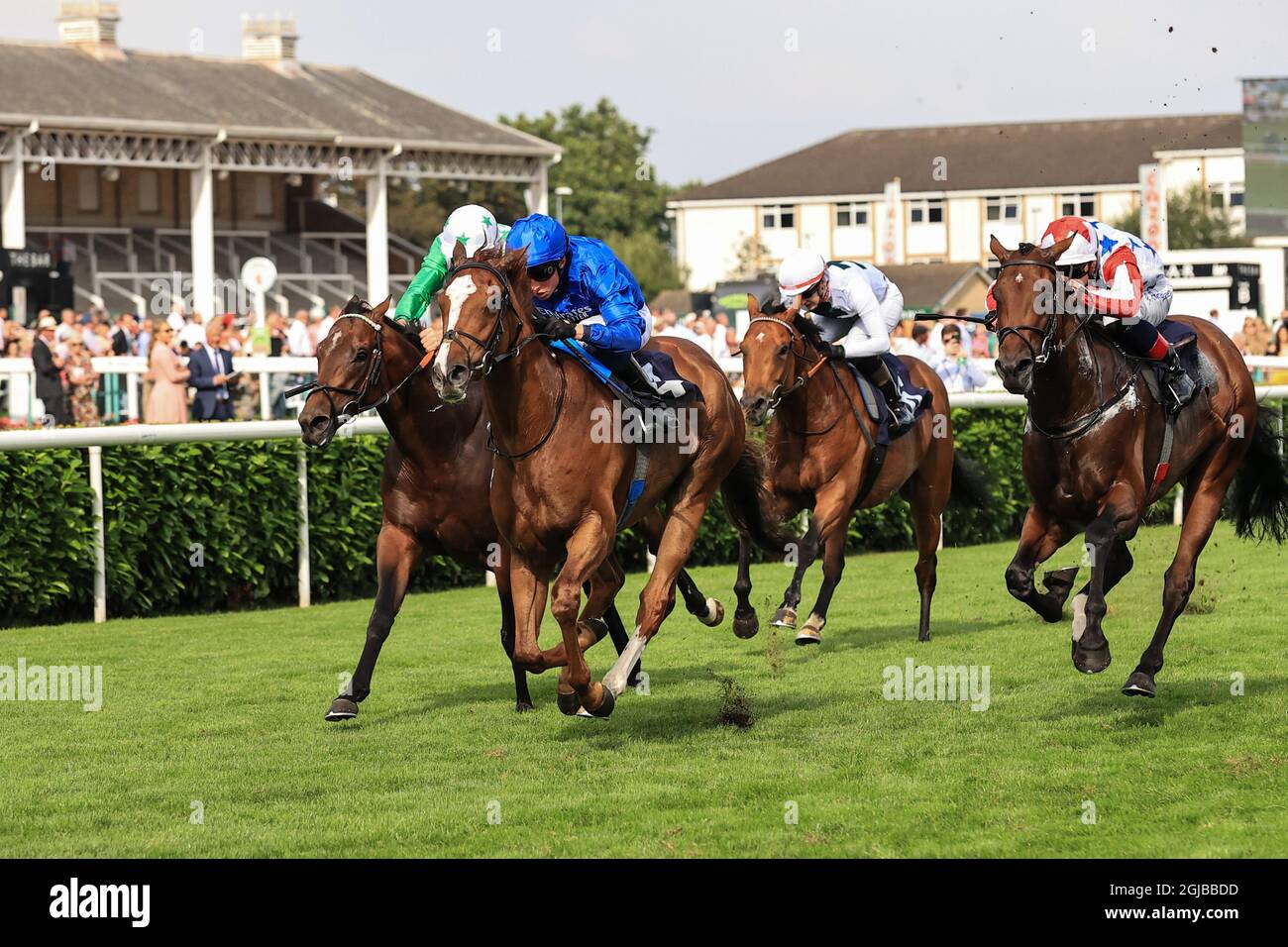 Doncaster, Regno Unito. 08 settembre 2021. Modern News indetto da William Buick vince la 45:15 Cazoo handicap a Doncaster, Regno Unito il 9/8/2021. (Foto di Mark Cosgrove/News Images/Sipa USA) Credit: Sipa USA/Alamy Live News Foto Stock