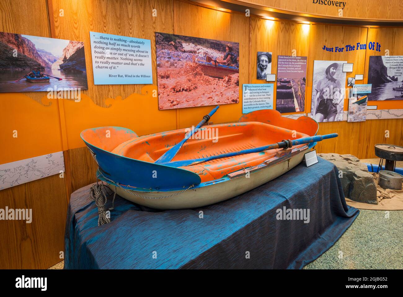 Esposizione interpretativa, Centro visitatori Carl Hayden presso la diga di Glen Canyon, l'area ricreativa nazionale di Glen Canyon, Page, Arizona, Stati Uniti. (Solo per uso editoriale) Foto Stock