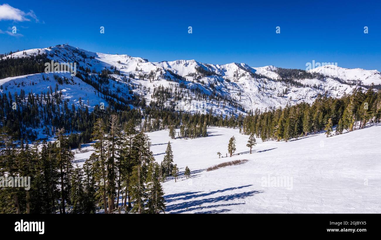 Area sciistica di Alpine Meadows, Squaw Valley, California, USA. Foto Stock
