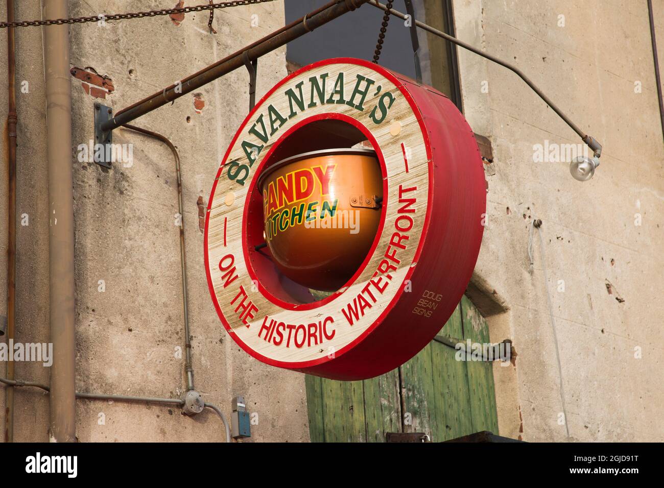 USA, Georgia, Savannah. Cartello Savannah's Candy Kitchen. Foto Stock