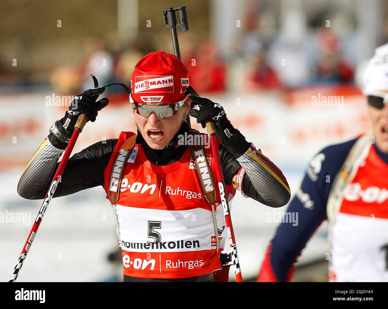 La Germania Tora Berger, è quindicesimo nella gara di 7.5KM di biathlon di Coppa del mondo a Holmenkollen, Norvegia. Foto Stock