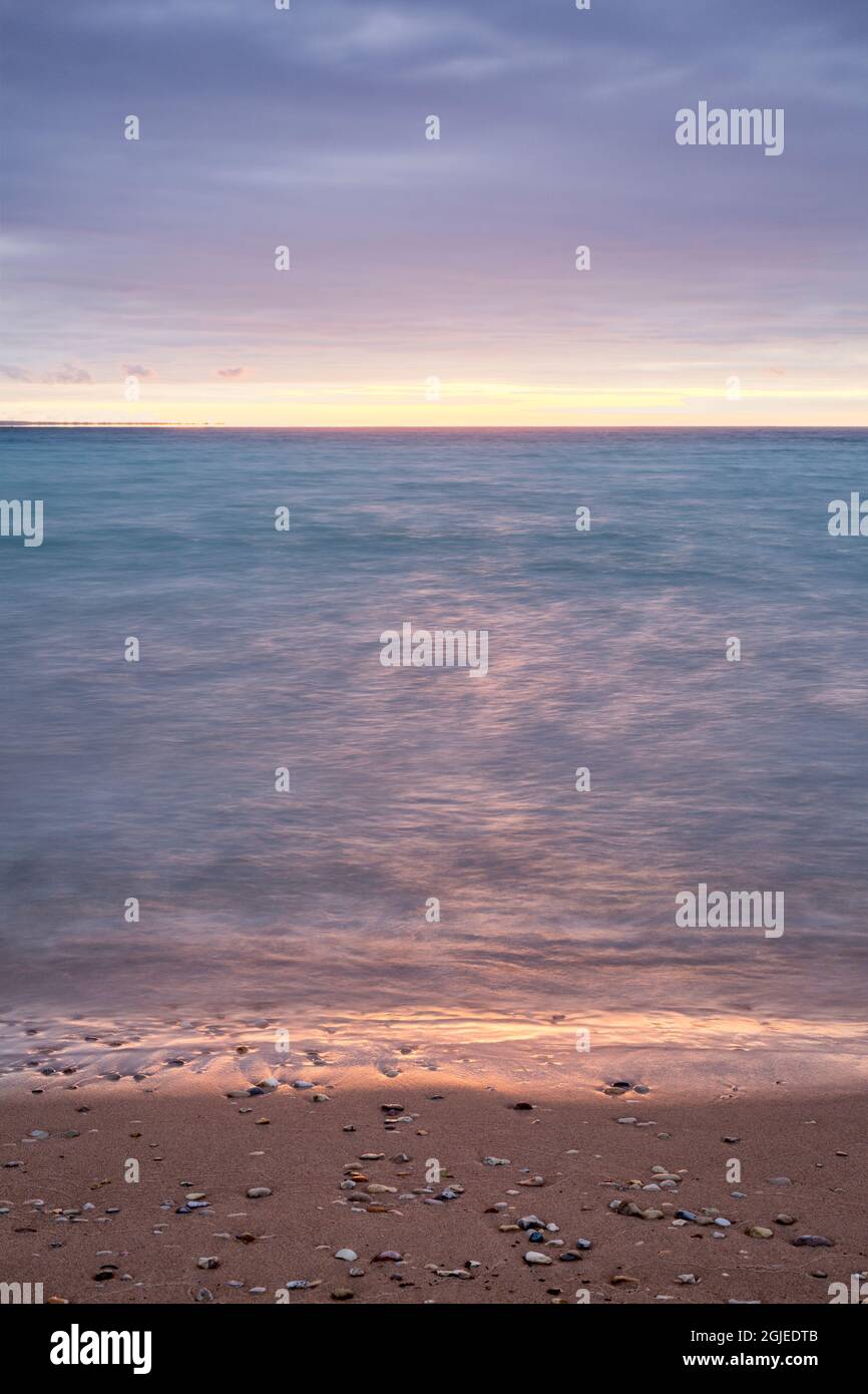 USA, Michigan, Mackinaw City, Dawn Over Lake Huron Foto Stock