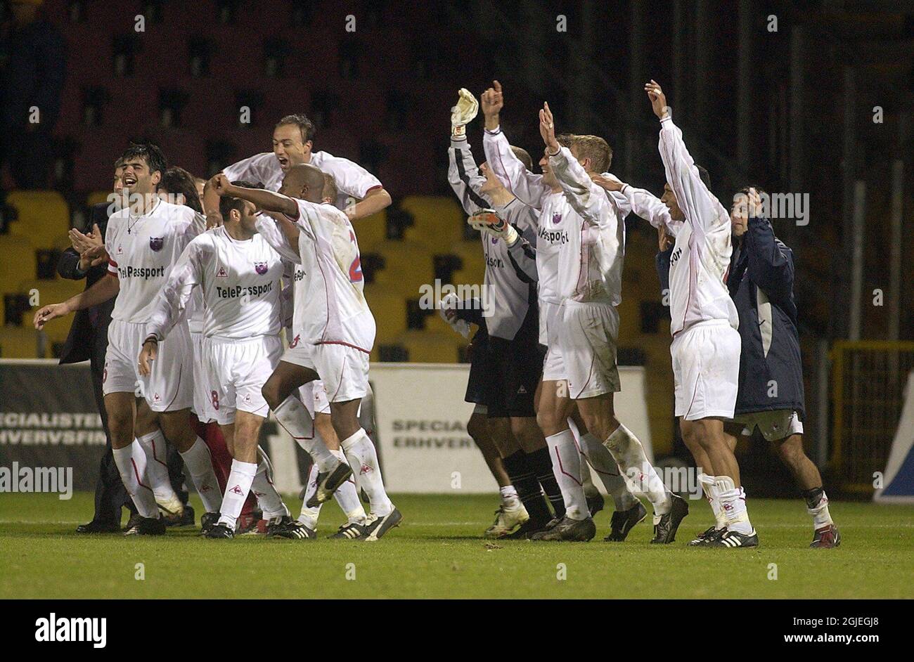 Panionios festeggia la loro vittoria e passa al round successivo Foto Stock