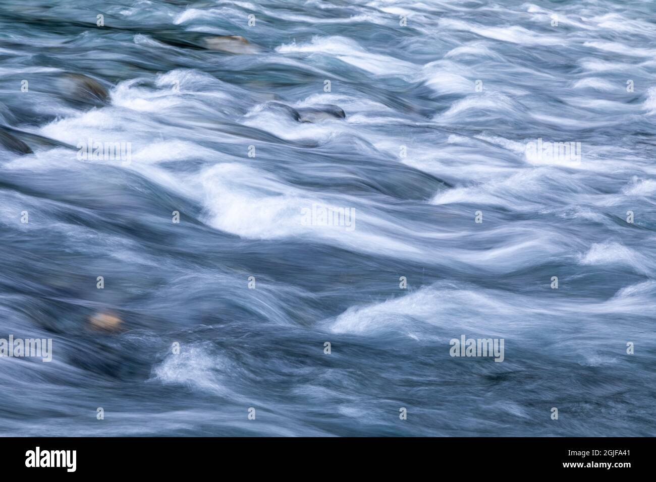 Stati Uniti, Washington state, Olympic National Park. Le rapide del fiume Skokomish sono panoramiche. Foto Stock