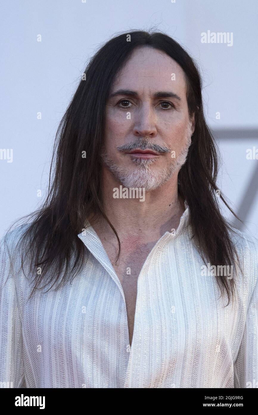 Venezia, Italia. 9 settembre 2021. Manuel Agnelli partecipa all'America Latina Premiere nell'ambito del 78° Festival Internazionale del Cinema di Venezia, il 09 settembre 2021. Foto di Aurore Marechal/ABACAPRESS.COM Credit: Abaca Press/Alamy Live News Foto Stock