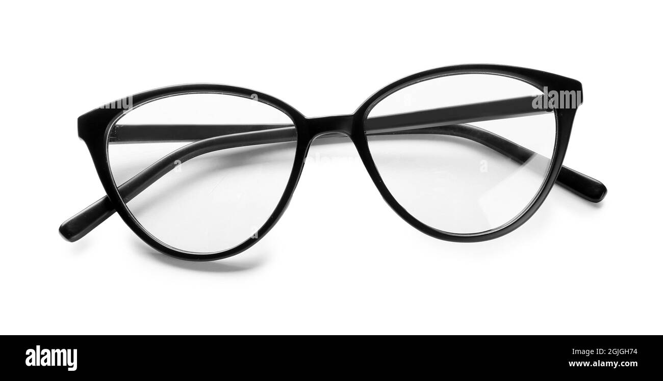 Occhiali eleganti su sfondo bianco Foto Stock