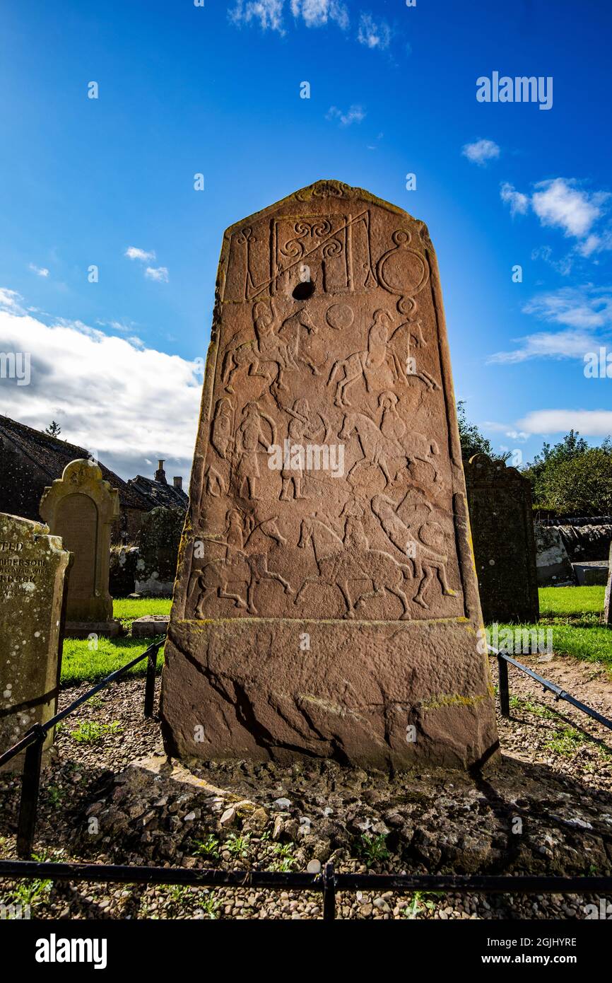 La parte posteriore della Kirkyard Cross Slab, una delle Aberlemno Standing Stones ad Angus, Scozia Foto Stock