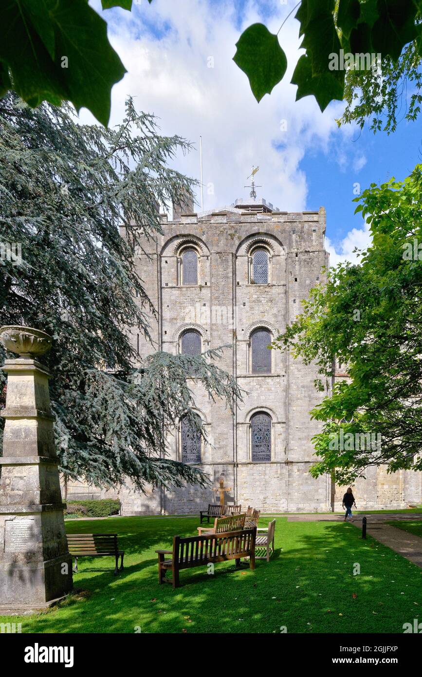 Esterno del 12 ° secolo Romsey Abbey Hampshire Inghilterra Regno Unito Foto Stock
