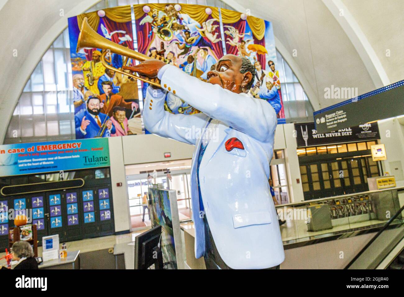 New Orleans Louisiana, terminal dell'aeroporto internazionale Louis Armstrong, scultura Louie Armstrong Satchmo, Heavenly All Star Band Richard Cornelius Thomas Foto Stock