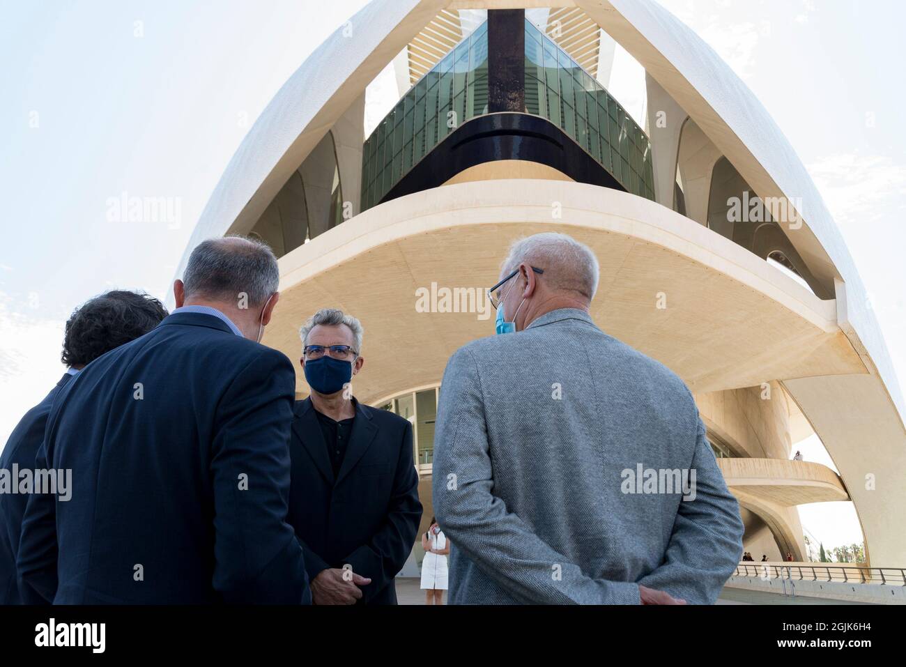 Valencia, Spagna. 10 Settembre 2021. Mariano Barroso presidente dell'Accademia delle Arti e delle Scienze del Cinema di Spagna visto durante la presentazione al Palau de les Arts.Goya Awards è un evento annuale dell'Accademia delle Arti e delle Scienze del Cinema di Spagna, Con lo scopo di premiare i migliori professionisti in ognuna delle diverse specialità del cinema spagnolo. L'evento è stato presentato e la sua 36° edizione si terrà in occasione della fine della celebrazione dell'anno Berlanga (dal 1 al 2 febbraio) 12 2022) Credit: SOPA Images Limited/Alamy Live News Foto Stock