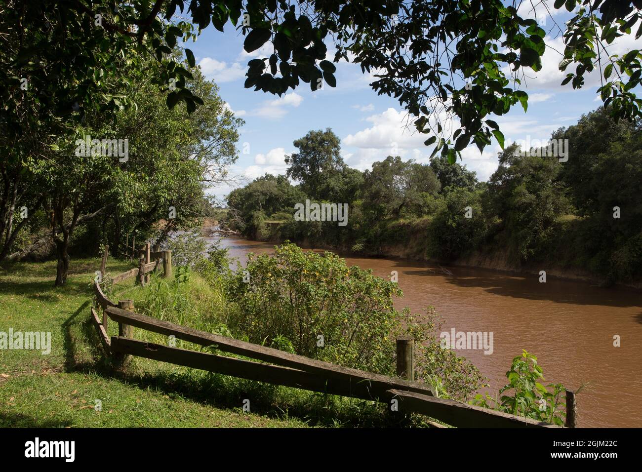 Fiume Mara vicino al Royal Mara Lodge, North Conservancy, Masai Mara Foto Stock