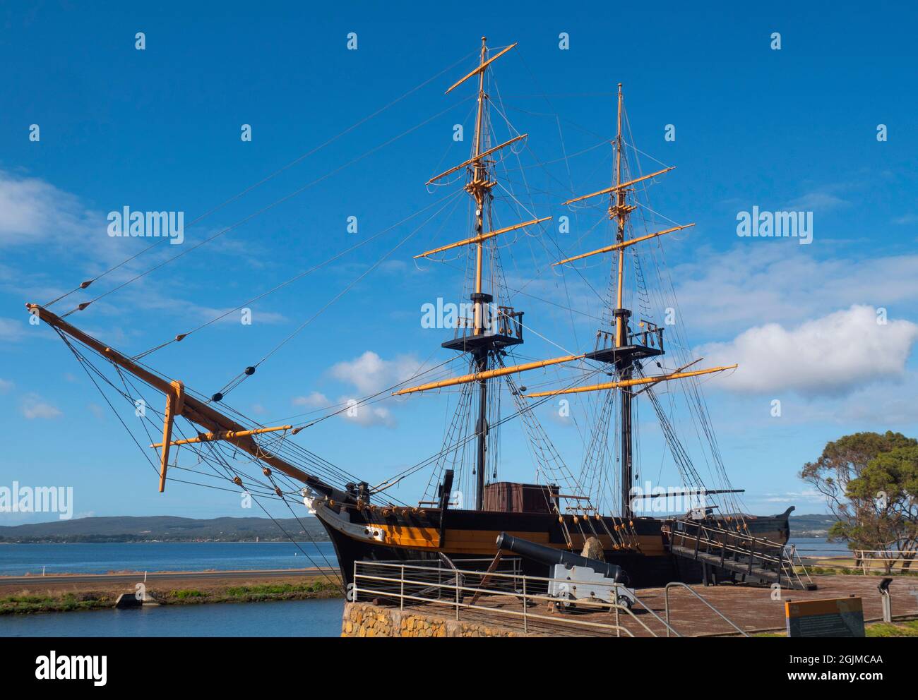 Briga Amity replica ad Albany Western Australia. L'Amity fu usato per stabilire i primi insediamenti in quello che in seguito sarebbe diventato Queensland e West Foto Stock