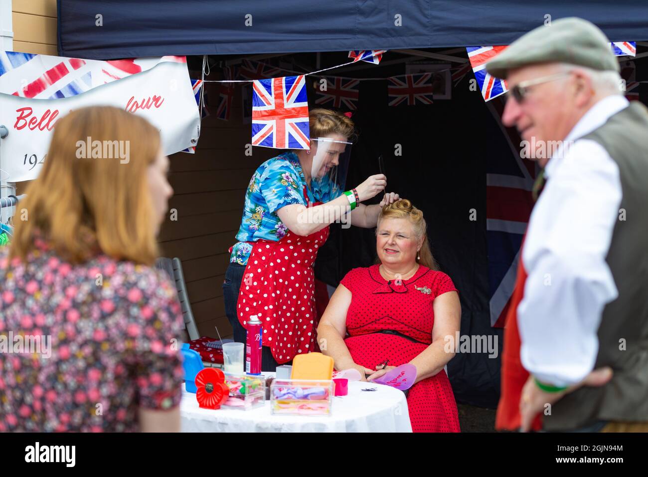 Tenterden, Kent, Regno Unito. 11 Settembre 2021. Un fine settimana speciale di eventi sarà celebrato a Tenterden, Kent. Un fine settimana di nostalgia, panorami, suoni e mode degli anni '40. A partire dall'11 settembre e terminando domenica 12. Photo Credit: Paul Lawrenson/Alamy Live News Foto Stock