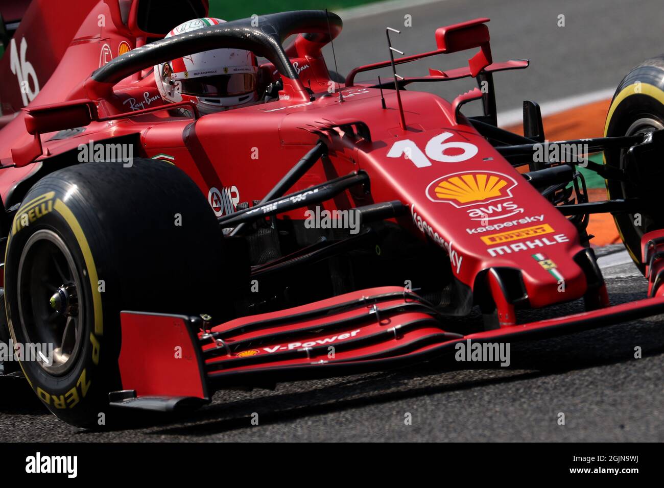 Monza, Italia. 11 Settembre 2021. Charles Leclerc (MON) Ferrari SF-21. 11.09.2021. Campionato del mondo formula 1, Rd 14, Gran Premio d'Italia, Monza, Italia, Giornata Sprint. Il credito fotografico dovrebbe essere: XPB/Press Association Images. Credit: XPB Images Ltd/Alamy Live News Foto Stock