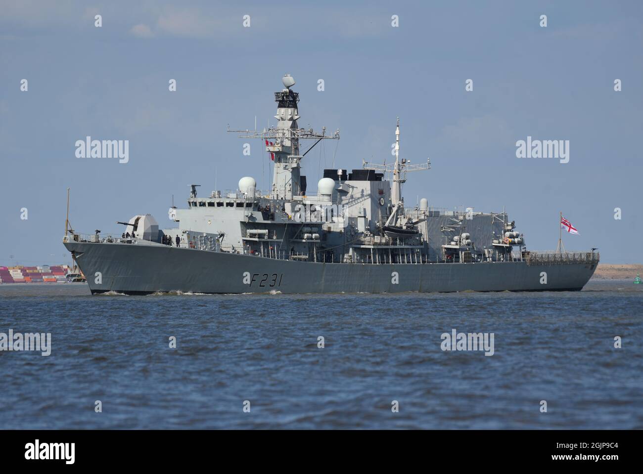 11/09/2021 River Thames Gravesend HMS Argyll (F231) è Royal Navy Type 23 Duke class fregate ed è raffigurata sul Tamigi vicino Gravesend. T Foto Stock