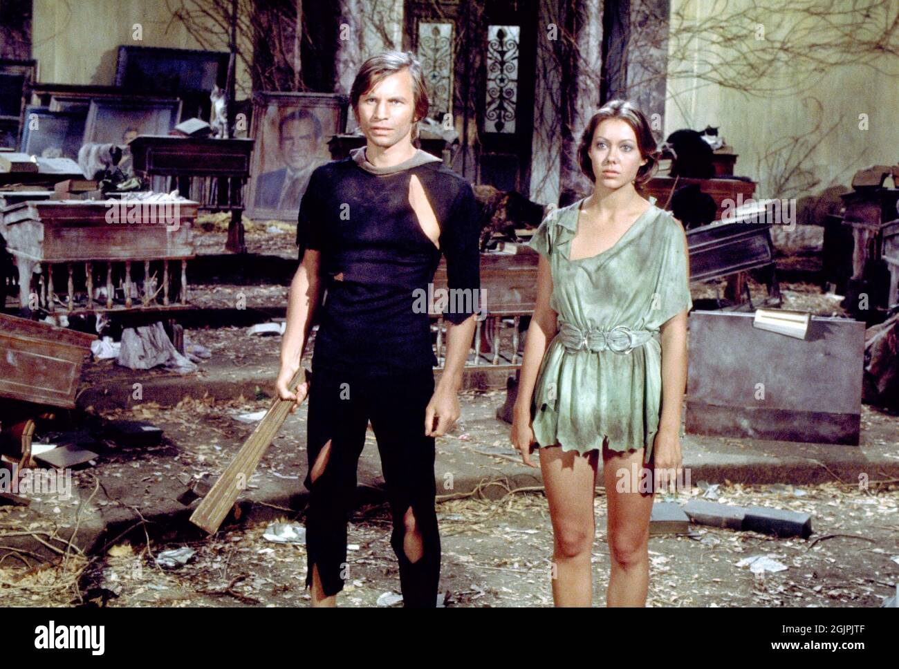 Michael York, Jenny Agutter, 'Logan's Run' (1976) MGM / file Reference # 34145-381THA Foto Stock