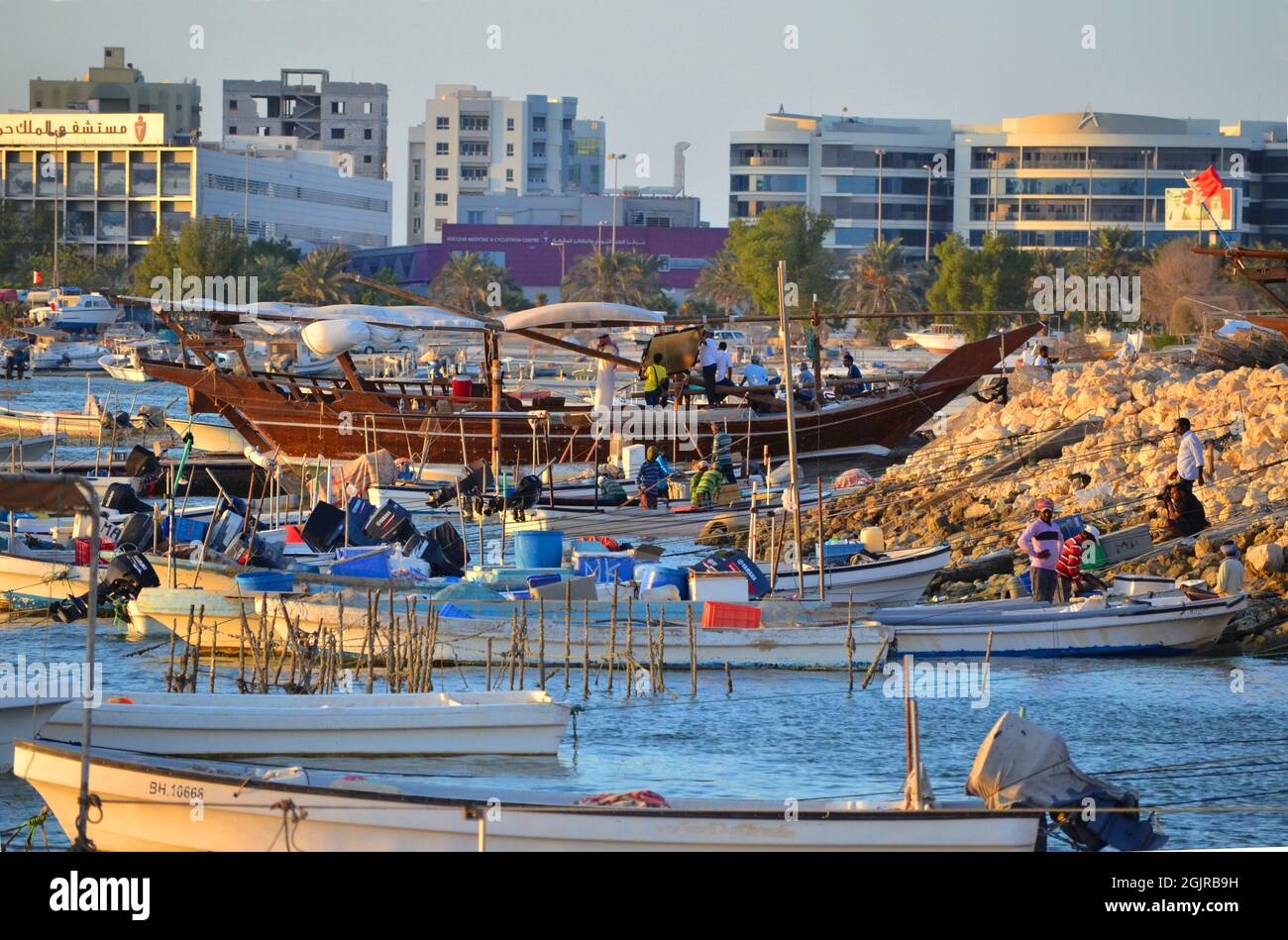 Questo è il molo per le barche nel Parco al Ghouz qui nel Bahrain Muharraq Foto Stock