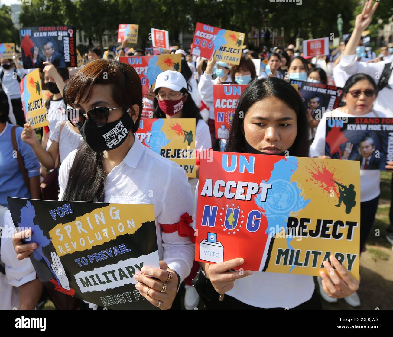 Londra, Inghilterra, Regno Unito. 11 Settembre 2021. I manifestanti si sono dimostrati contro il colpo di stato militare in Myanmar, nel centro di Londra. (Credit Image: © Tayfun Salci/ZUMA Press Wire) Foto Stock