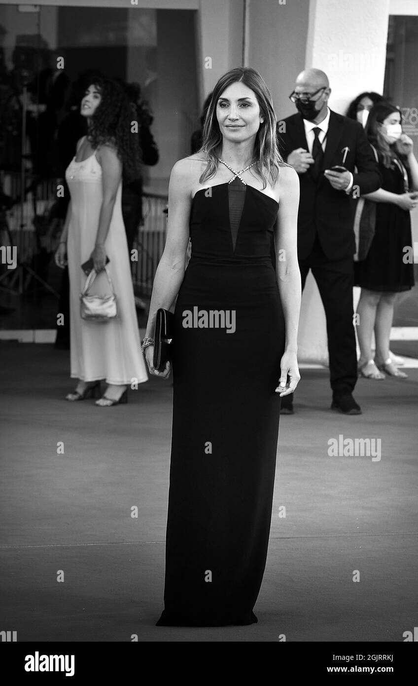 Venezia, Italia. 11 Settembre 2021. Il regista Audrey Diwan partecipa al 78° Festival Internazionale del Cinema di Venezia sabato 11 settembre 2021 a Venezia. Foto di Rocco Spaziani/UPI Credit: UPI/Alamy Live News Foto Stock