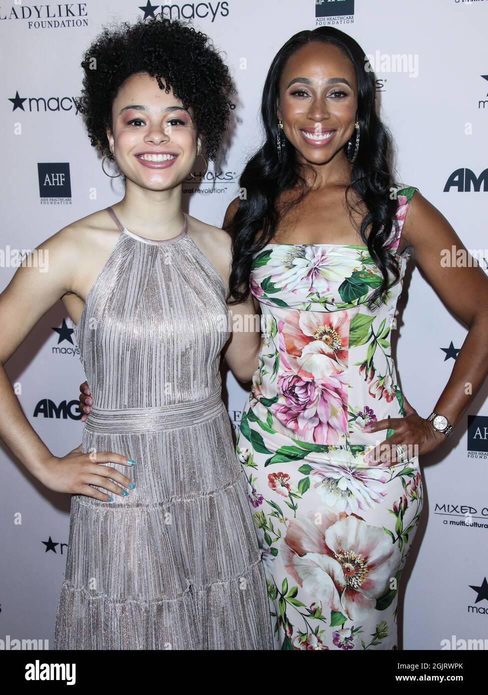 Beverly Hills Stati Uniti 11 Settembre 21 Beverly Hills Los Angeles California Usa Settembre 11 L Attrice Gabrielle Nevaeh Green E Presidente E Amministratore Delegato Della Ladylike Foundation Leah Pump Arrivano Al