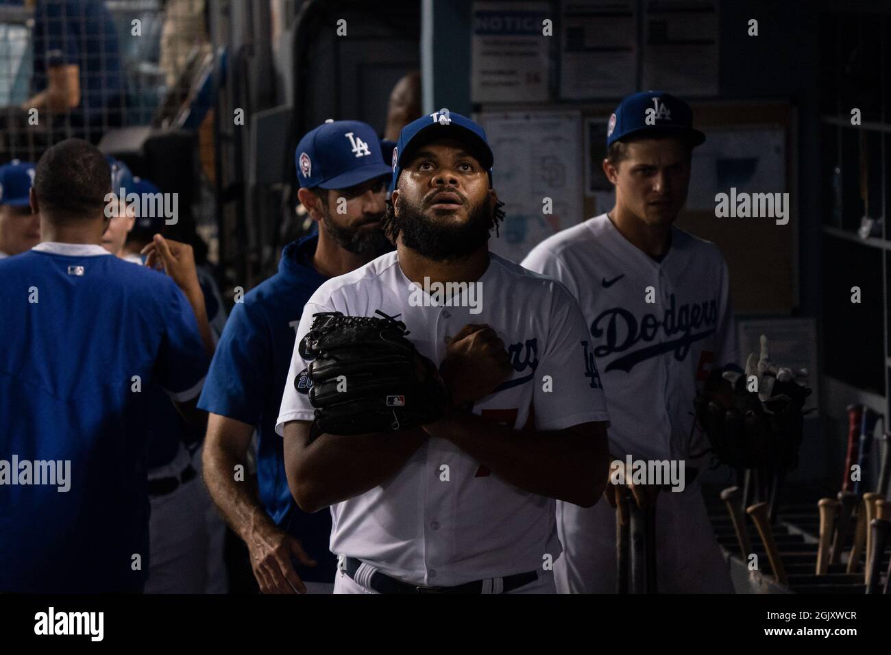 Kenley Jansen (74) celebra la vittoria contro i San Diego Padres durante una partita della MLB, sabato 11 settembre 2021, i Foto Stock