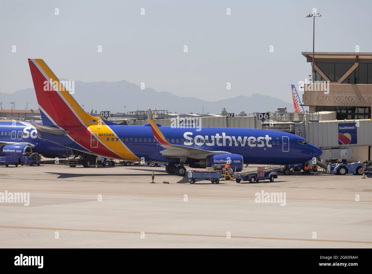 Phoenix - Circa Settembre 2021: Boeing 737 della Southwest Airlines in preparazione per la partenza. Southwest è il più grande vettore low-cost del mondo. Foto Stock