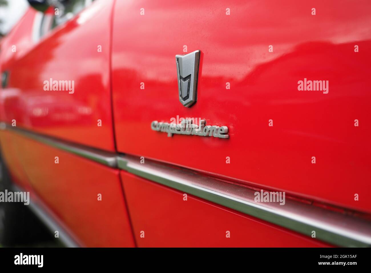 Primo piano di una classica auto sportiva Alfa Romeo Montreal Foto Stock
