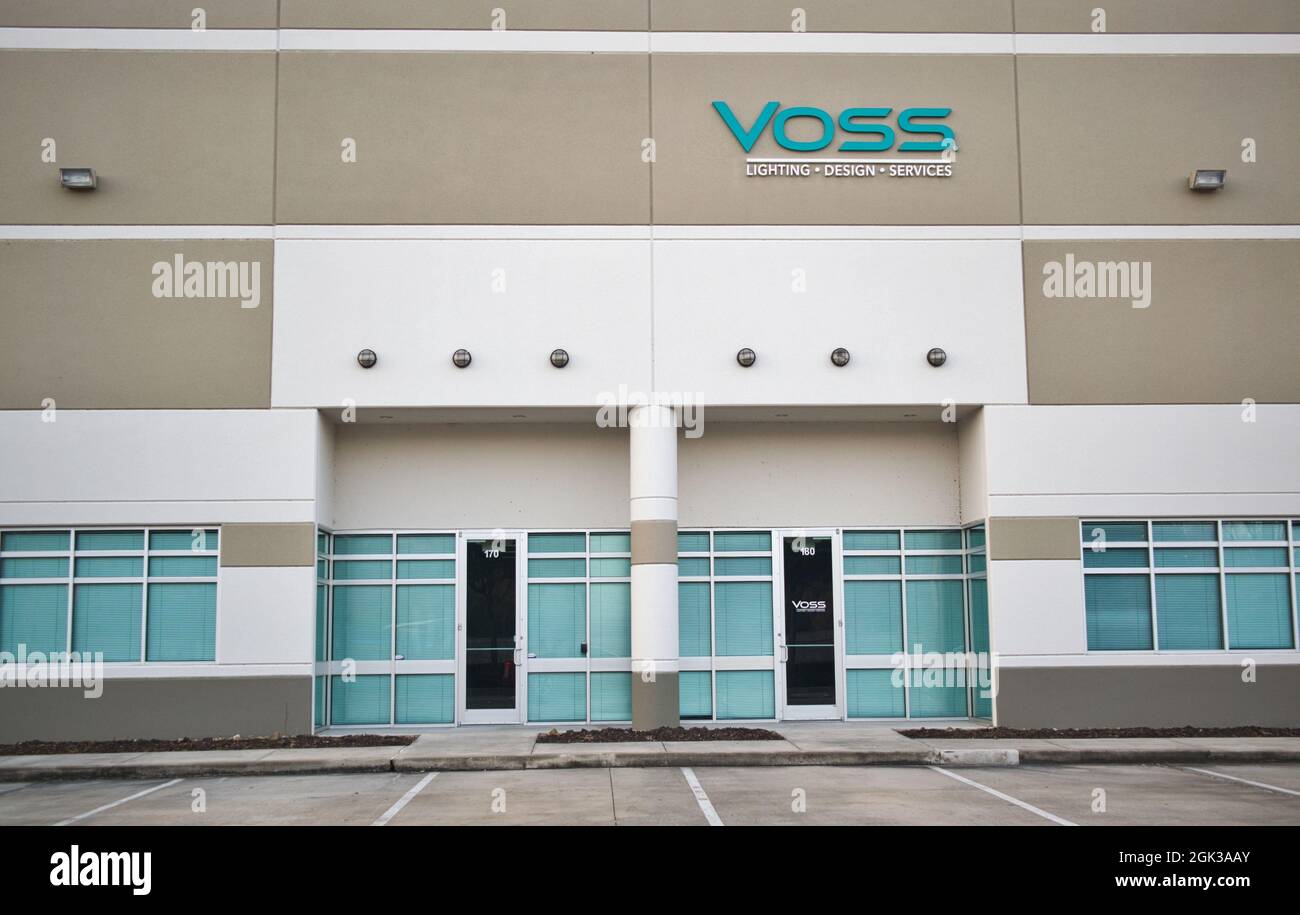 Houston, Texas USA 12-25-2019: Voss Lighting filiale esterna a Houston, Texas fondata nel 1939. Foto Stock