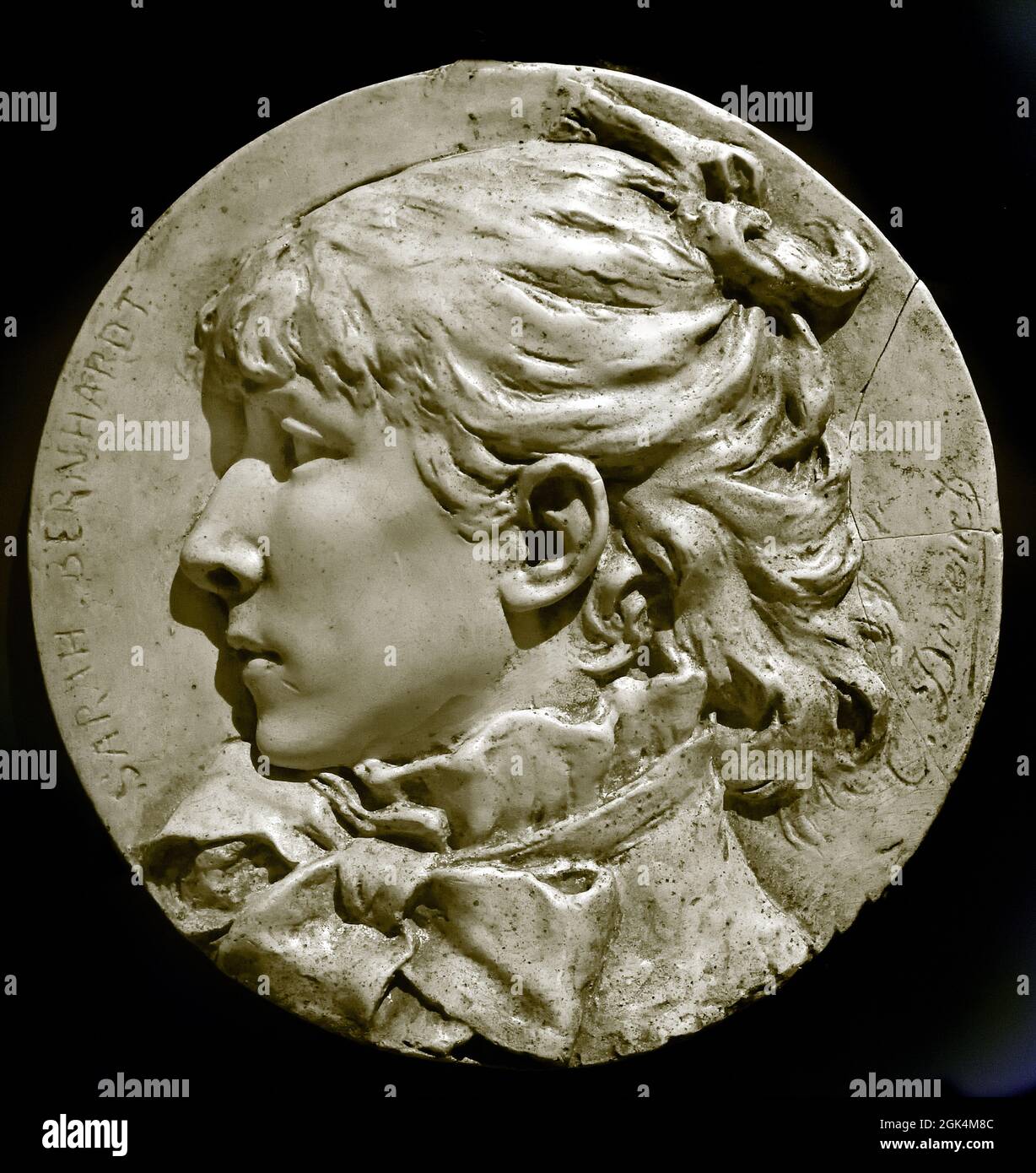 Sarah Bernhardt e iris (Medallion) 1902 argento sterling realizzato a Birmingham Arthur Johnson Smith. Regno Unito, Inghilterra, Foto Stock