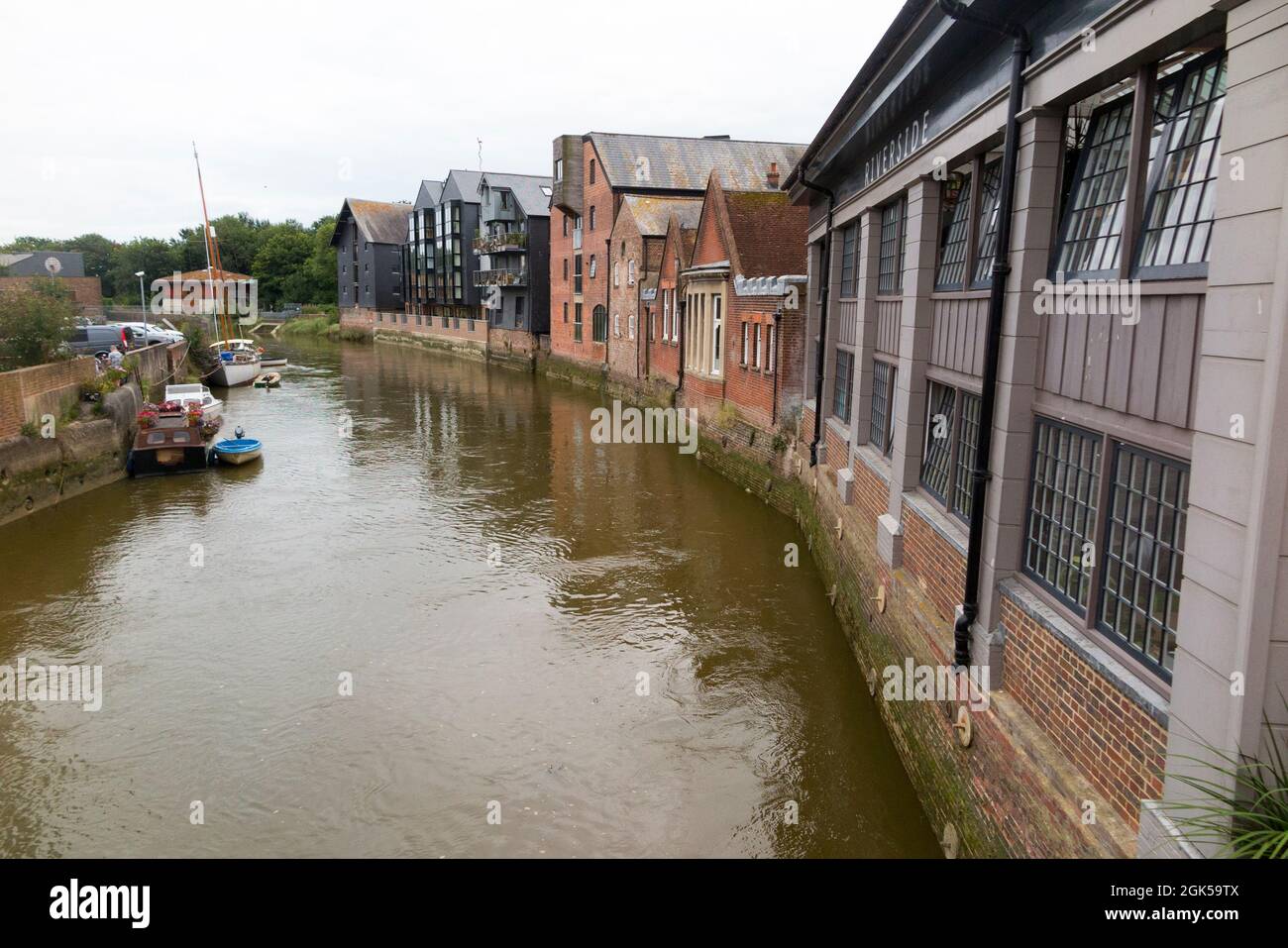 Il fiume Ouse (Sussex), visto da Cliffe Bridge. Lewes, Sussex orientale. REGNO UNITO (127) Foto Stock