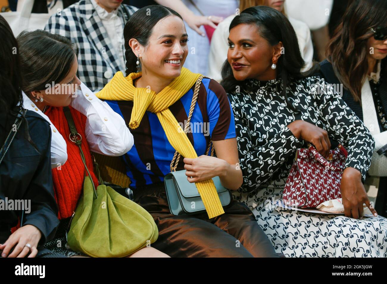 Lukita Maxwell, Chase sui Wonders e Mindy Kaling siede in prima fila alla  sfilata di moda Tory Burch durante il Fashion Show delle collezioni  Primavera/Estate 2022 alla settimana della moda di New