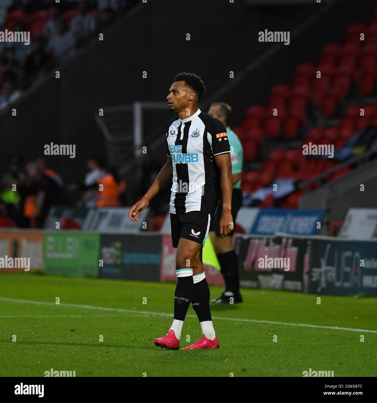 Foto: Liam Ford/AHPIX LTD, Football, Pre Season friendly, Doncaster Rovers v Newcastle United, Keepmoat Stadium, Doncaster, UK, 23/07/21, K.O 7pmHo Foto Stock