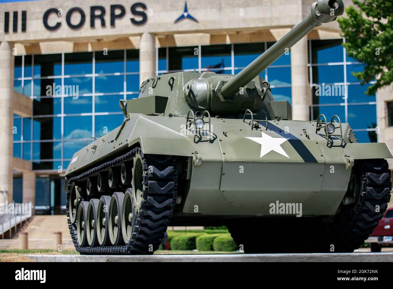 Un M18 Hellcat Tank Destroyer è in mostra presso il III Corps e la sede centrale di Fort Hood a Fort Hood, Texas, 20 agosto 2021. III la sede del corpo Armored è il promotore di campo per le formazioni corazzate, i carri armati rappresentano la storia del corpo ed è un ricordo della competenza fondamentale del corpo di letalità. Foto Stock
