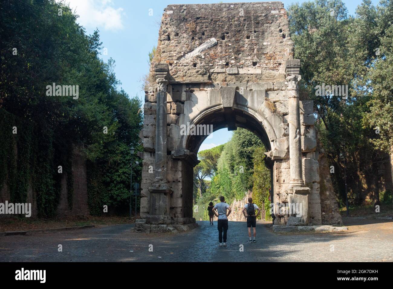 L'Arco di Drusus è un antico arco di Roma, vicino al primo miglio della Via Appia e vicino alla porta San Sebastiano Foto Stock