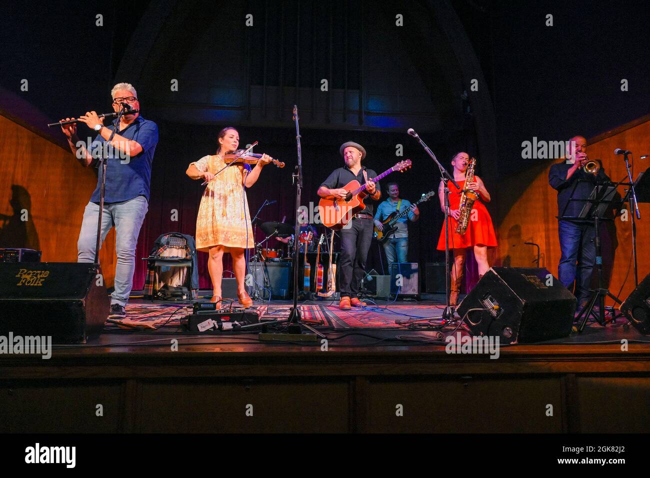 The Paperboys, Rogue Folk Club Concerto, St. James Community Square, Vancouver, British Columbia, Canada Foto Stock