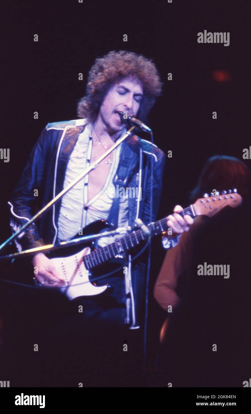 ©1986 il leggendario cantante folk BOB DYLAN ad un concerto di Austin, Texas a Manor, Texas Farm Aid. Foto Stock