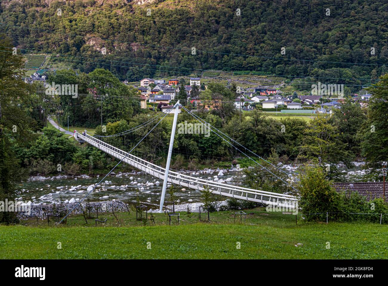 Ponte sospeso Pontina di Maggia a Moghegno, Circolo della Maggia, Svizzera Foto Stock