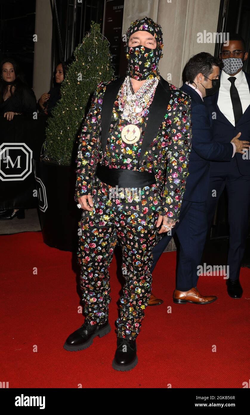 13 settembre 2021, New York, New York, USA: Il cantante J. BALVIN partecipa alle partenze VIP del Met Gala 2021 che si tengono presso il Mark Hotel. (Credit Image: © Nancy Kaszerman/ZUMA Press Wire) Foto Stock