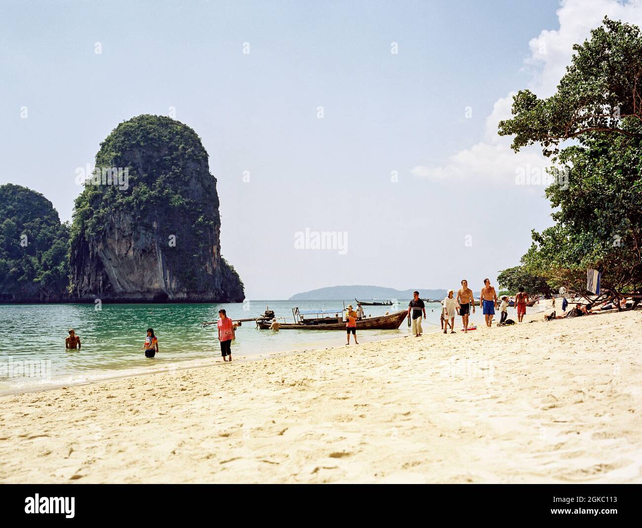 Princess Cave, Phra nang Cave Beach, Railay Peninsular, Krabi, Thailandia. Foto Stock