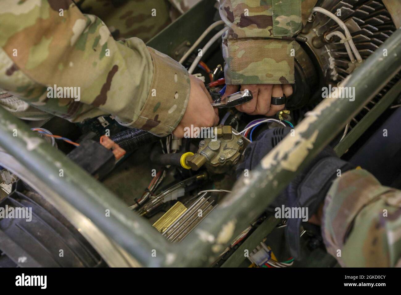 Il 5° Battaglione, 7° reggimento di artiglieria Air Defense, 10° comando militare Air e Missile Defense ispeziona le attrezzature per il prossimo cambio di comando. L'unità ha vinto il Supply Excellence Award 2020 dell'Esercito degli Stati Uniti d'Europa. Foto Stock