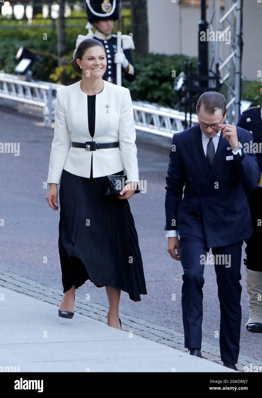 Stoccolma, Svezia. 14 settembre 2021, Kronprinsessan Victoria, Prins Daniel, Crown Princess Victoria, il principe Daniel, che ha partecipato a una cerimonia di apertura del Parlamento svedese per l'anno di lavoro 2021/22 presso il Parlamento svedese il 14 settembre 2021 a Stoccolma, Svezia. Foto di Patrik C Osterberg/Stella Pictures/ABACAPRESS.COM Foto Stock