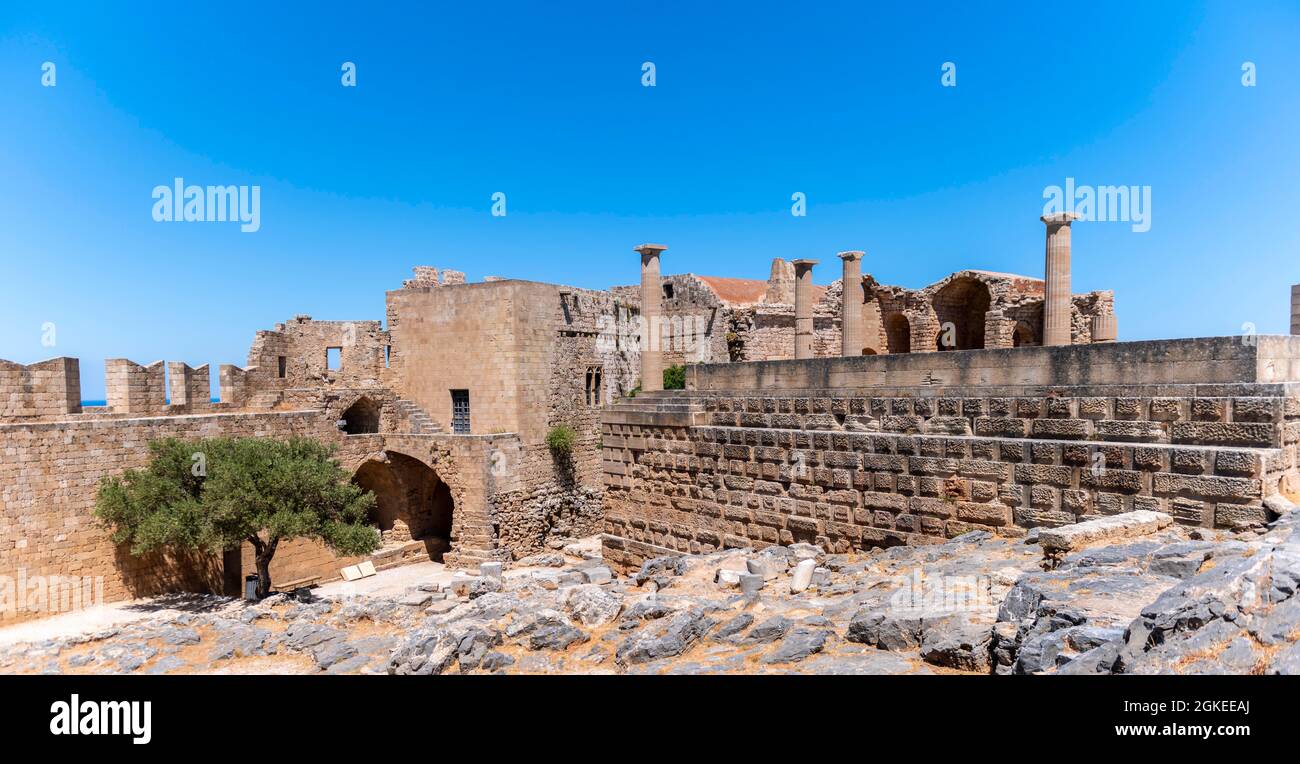 Acropoli di Lindos, antica cittadella, Lindos, Rodi, Dodecaneso, Grecia Foto Stock