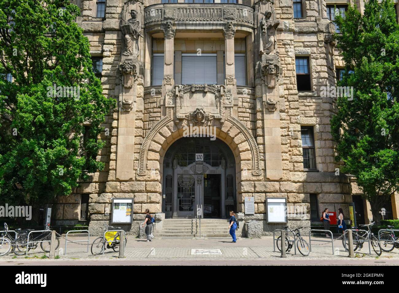 Municipio di Charlottenburg, otto-Suhr-Allee, Charlottenburg, Berlino, Germania Foto Stock