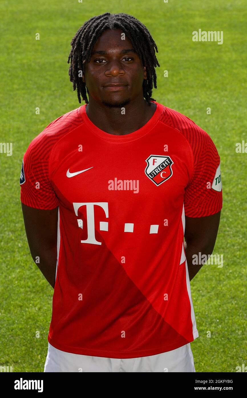 UTRECHT, PAESI BASSI - SETTEMBRE 14: Christopher Mamengi del FC Utrecht durante la Photocall del FC Utrecht allo Stadion Galgenwaard il 14 Settembre 2021 a Utrecht, Paesi Bassi (Foto di Orange Pictures) Foto Stock