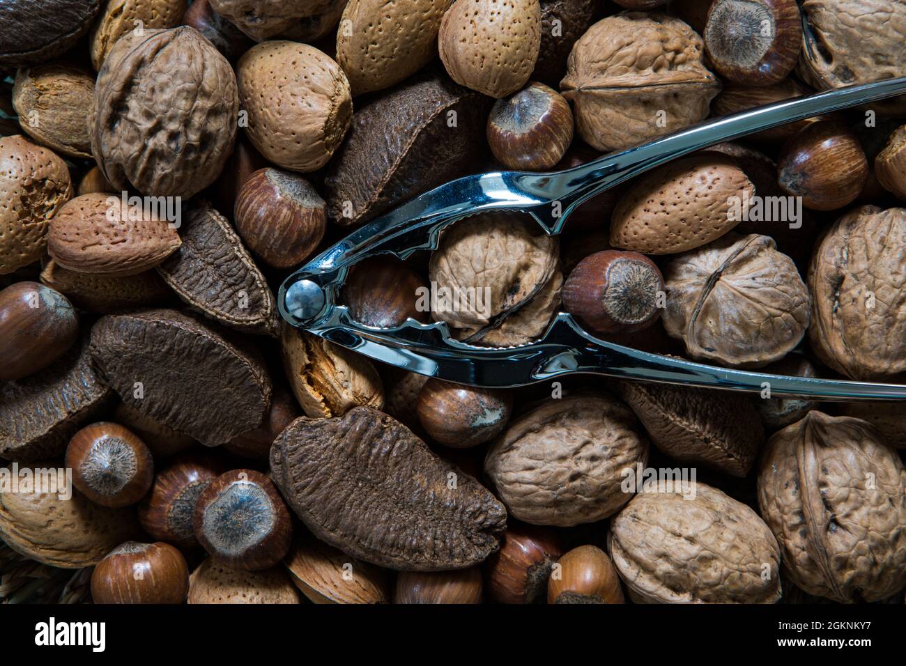 Fondo misto con rompigranella. Spuntini biologici sani per natale Foto Stock