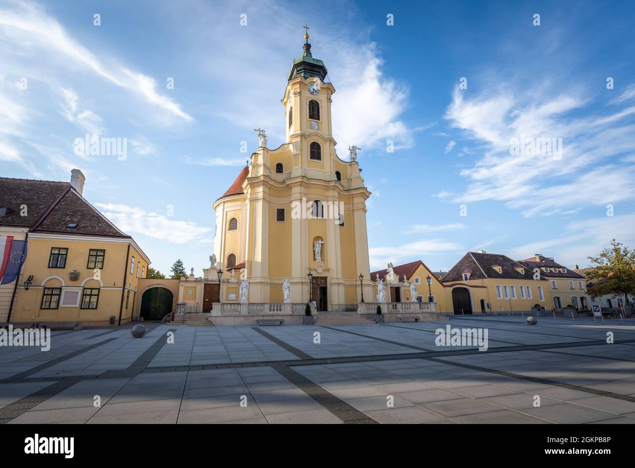 Chiesa cattolica di Laxenburg - Laxenburg, Austria Foto Stock