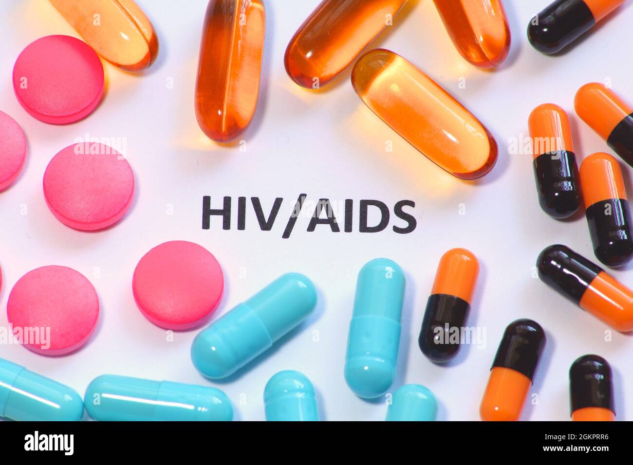 Il trattamento di HIVAIDS con medicinali è chiamato terapia antiretrovirale (ART). È consigliato a tutti coloro che hanno l'HIV. Foto Stock
