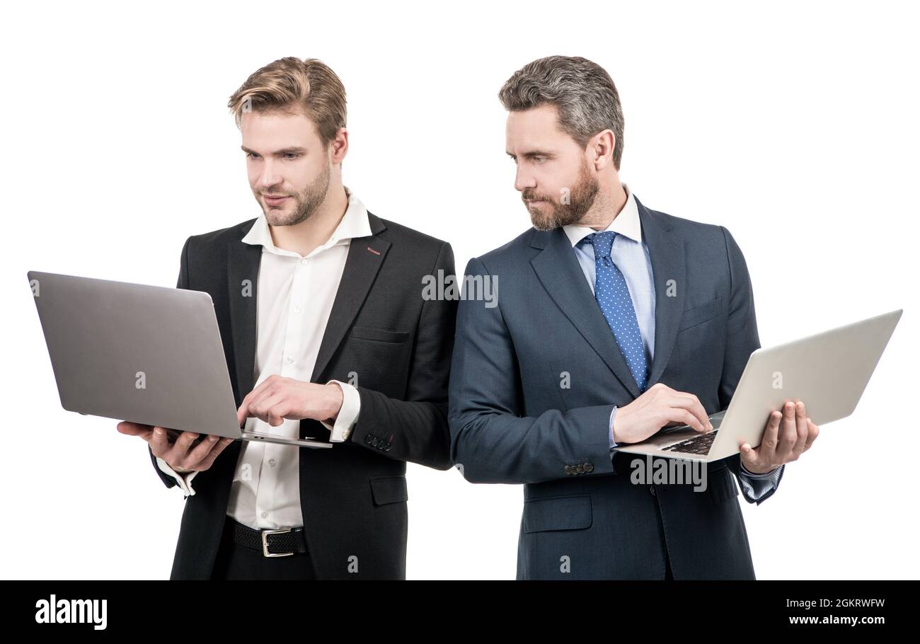 Fare affari online. Professionisti digitali. Gli uomini d'affari lavorano sui computer. Commercio elettronico Foto Stock